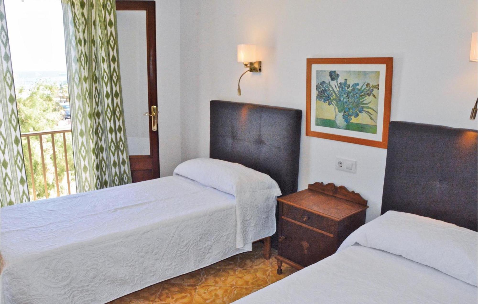 Stunning Home In Can Picafort With Wifi Экстерьер фото